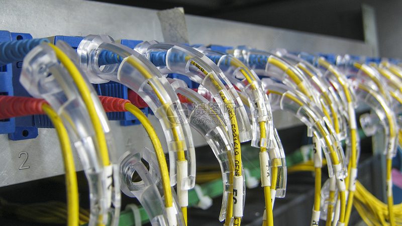 光纤通信设备材质分类解析